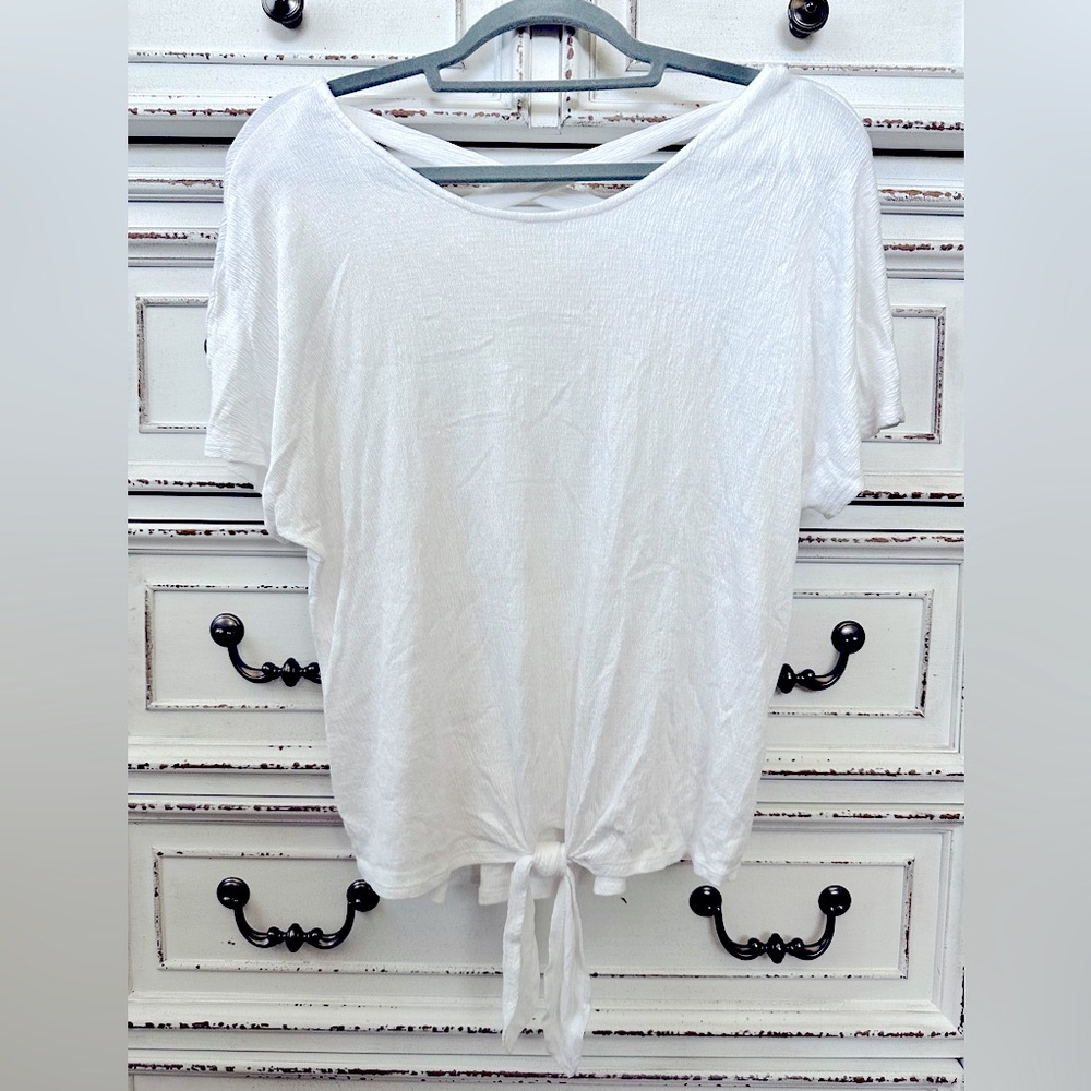 IZ BYER Super Soft White Tee Cross Back | Junior’s Medium
